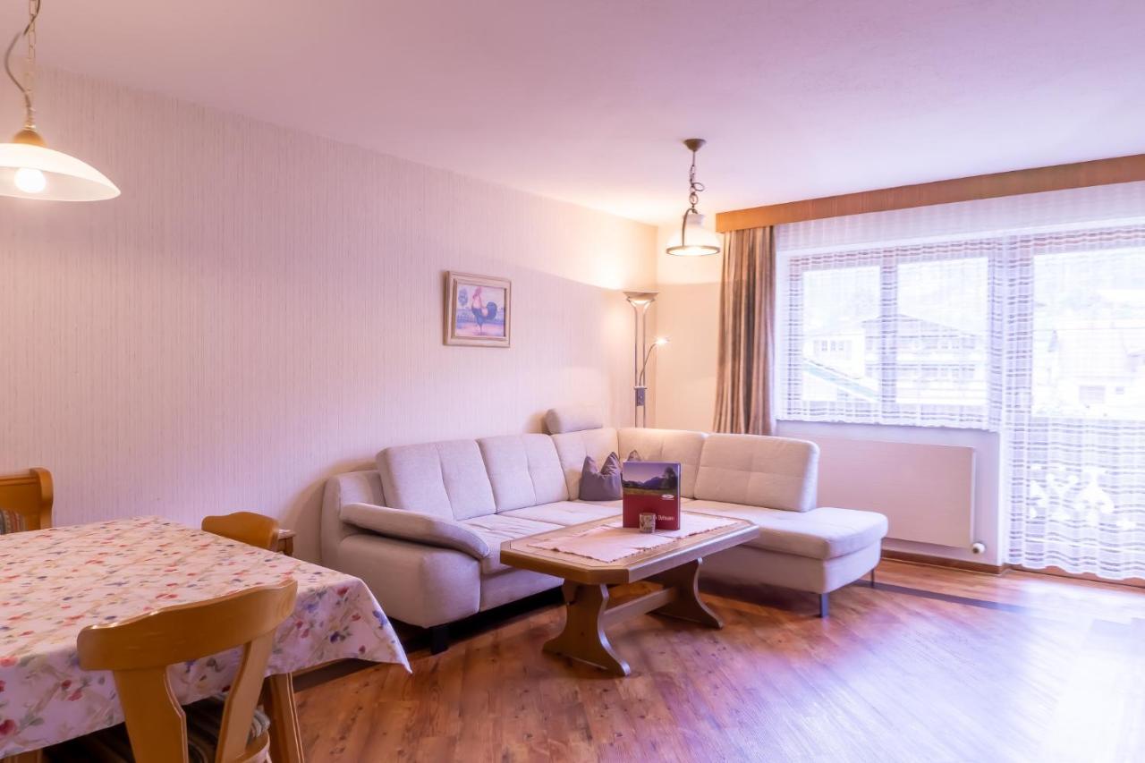 Gaestehaus Woetzer Und Landhaus Stocka Apartment Graen Luaran gambar