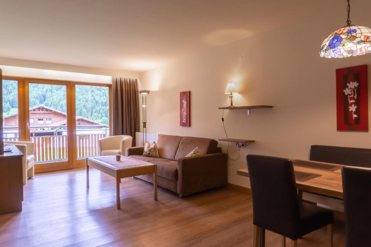 Gaestehaus Woetzer Und Landhaus Stocka Apartment Graen Luaran gambar