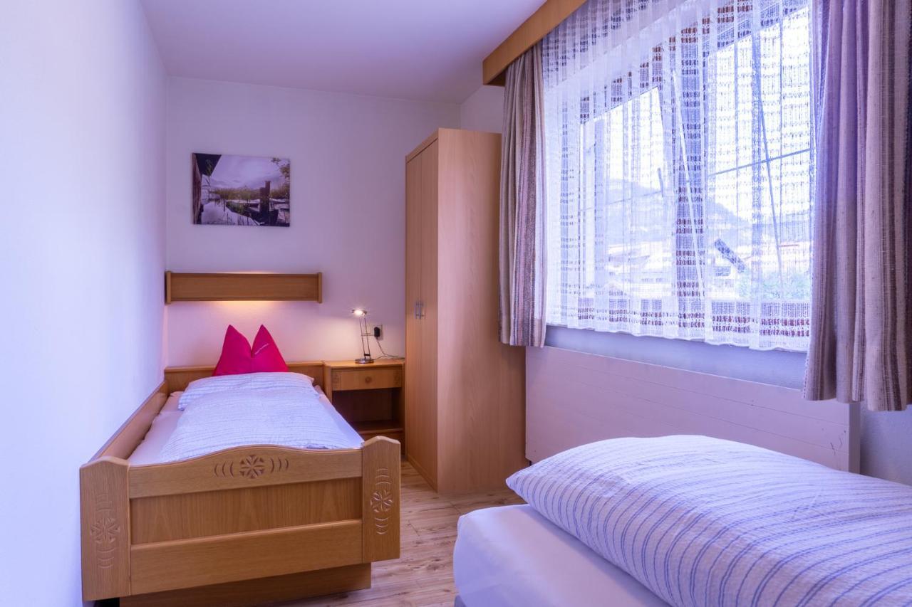 Gaestehaus Woetzer Und Landhaus Stocka Apartment Graen Luaran gambar