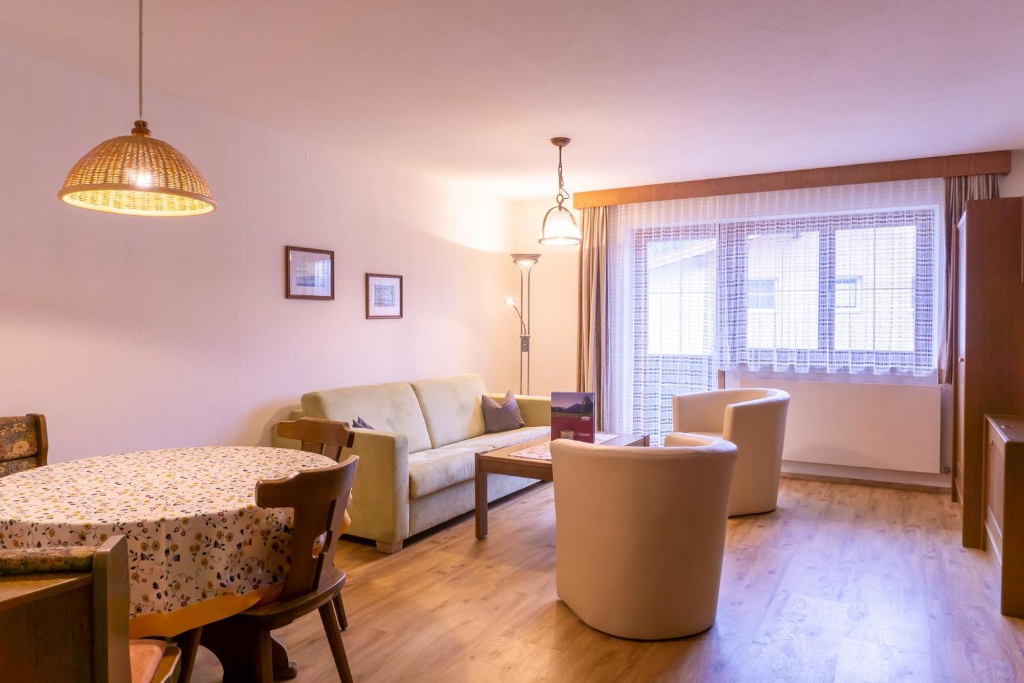 Gaestehaus Woetzer Und Landhaus Stocka Apartment Graen Luaran gambar
